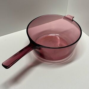 Vintage Corning Vision cranberry glass 2.5 L pot